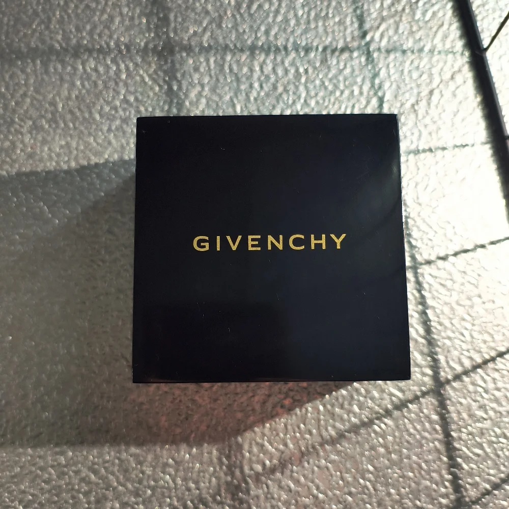 BUNDLE: Givenchy‎ Bracelet, Matching Earrings, Parfume Tote, & Hoop Earrings